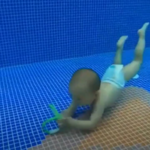 4Pcs Diving Toy Pool Rings for Kids Underwater Play and Diving Training Diving Toy for Children Underwater Diving Rings