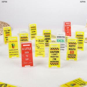 [COD] XIPIN ป้ายอะคริลิค ปล่อยให้ฉันอยู่คนเดียวฉันกำลังยุ่ง ของขวัญสำหรับตกแต่งสำนักงานที่น่าขบขันคลิปติดตั๋วบนเดสก์ท็อปสำหรับเพื่อนร่วมงาน