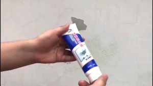 Lem Perbaikan Cat Dempul Tembok Dinding Retak Wall Repair Krim Penambal Retakan Bolong Rusak Gompal Coak Anti Bocor Anti Air dan Tidak Rembes Waterproof Terbaru