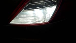 ไฟถอย LED 33ชิพ ขั่วบิด DC12V. แสงสีขาว สว่างมาก จํานวน 1 คู่