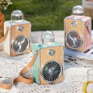 VEROM เกียร์3ระดับ พัดลมสเปรย์มือถือ แสงหลากสี เครื่องทำความชื้น พัดลมละอองน้ำแบบพกพา อุปกรณ์สำหรับฤดูร้อน เรโทร พัดลมละอองน้ำ กิจกรรมกลางแจ้งกลางแจ้ง