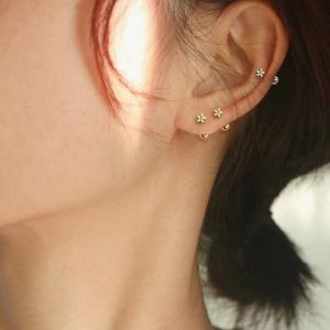 A Pair Simple Flower Ear Bone Stud Summer Screw Twist New 925 Silver Advanced Earrings Earrings