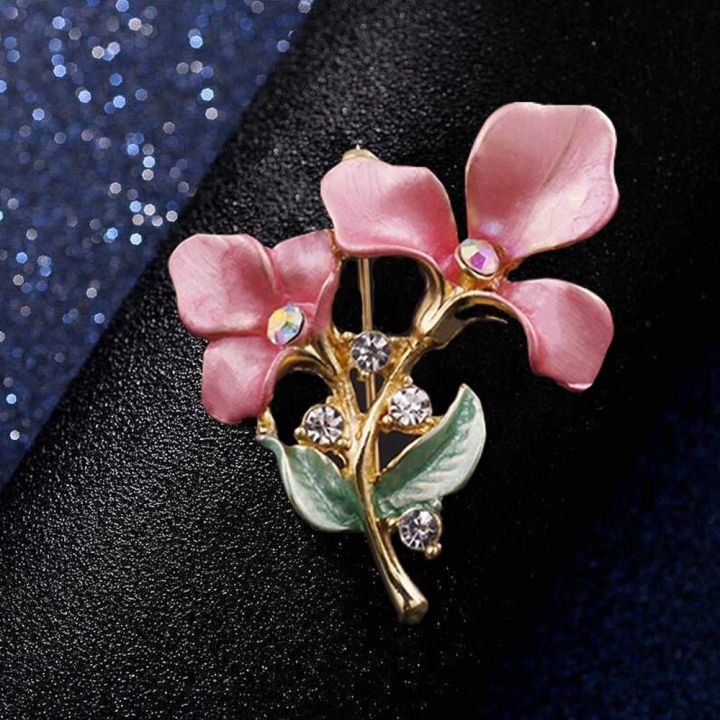 brooch pin for women Vintage Flower Alloy Fashion Fine Jewelry