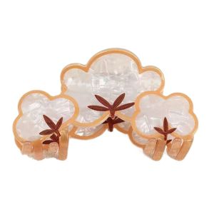 HENLI Cartoon Animal Hair Claw Squirrel Leaf Acrylic Claw Clip Funny Headdress Large Shark Clip Girl