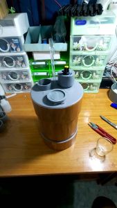 Bình rót rươu tự động không nút nhấn