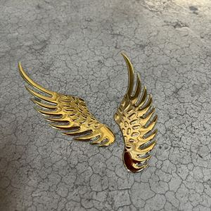 [พร้อมส่ง] สติ๊กเกอร์ปีกนางฟ้า 3D ตกแต่งรถยนต์ ที่ติดรถ สติ๊กเกอร์ ปีกนางฟ้า สติกเกอร์โลหะ ลายปีกนางฟ้า สะท้อนแสง ราคา/ชิ้น