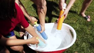 Max Liquidator 6-Pack Water Blaster Set Multicolor