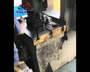 FA197 New Ceramic Brake Pads for Honda CB125 F CB50 NSR50 XR50 NSR75 NSR80 XR100 VT125 XL125 NSR150