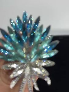 French Style Crystal Wheat Brooch Elegant Blue Rhinestone Pin for Women Fashion Accessories