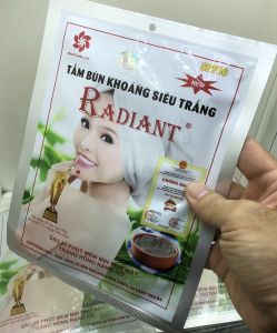 TẮM TRẮNG BÙN KHOÁNG SIÊU TRẮNG RADIANT 150G