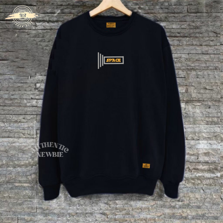 CREWNECK HITAM SPACE SWEATER CREWNECK SWEATER PRIA