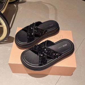 Free Shipping WomenS Summer Outdoor Slippers New Casual Style Thick-Soled Chic Design Versatile Roman Sandals Comfortable