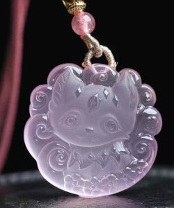 Hexagonal star 🌟 powder powder crystal nine-tailed fox pendant 👑 natural powder crystal hand-carved nine-tailed fox beauty must imply [fox is born with spirituality and noble love ability] Size: 34 35 12.7mm