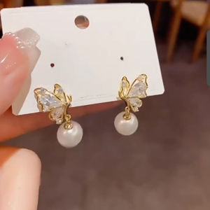 Fashionable Ring Gift 简约锆石小蝴蝶结珍珠耳环女轻奢时尚百搭冷淡风耳钉小众时尚耳饰