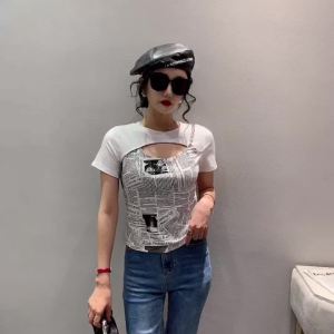 Ammin 2024 Mùa Hè Hàn Quốc Phong Cách Holloway cổ tròn dây chuyền thời trang Thiết Kế Cotton Áo phông ngắn tay Của Phụ Nữ Cổ Điển Chữ In Áo Blouse thanh lịch