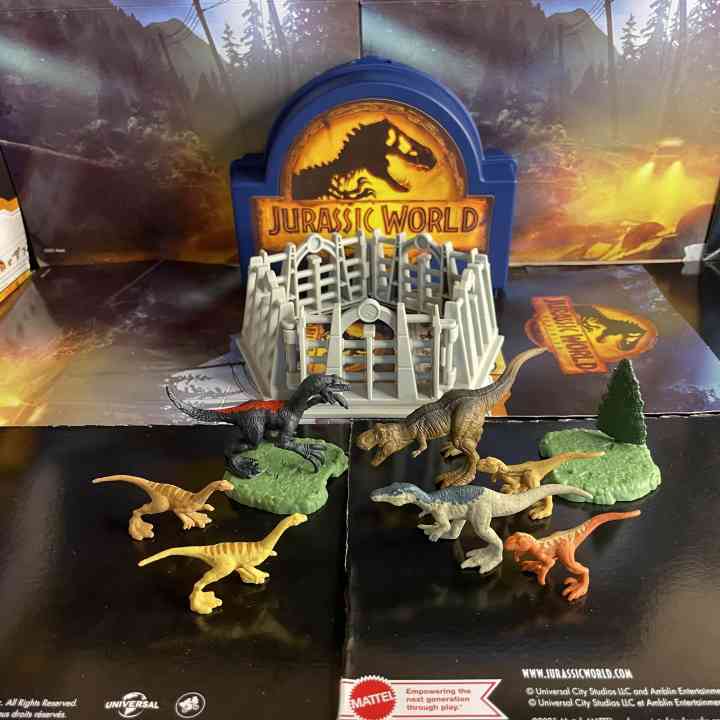 Mattel Jurassic World Dominion Minis Mega Dinosaur Box Set 15/30pcs