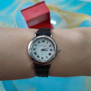 Đồng hồ nữ STYLOS sang trọng dây da second hand si nhật- đã qua sử dụng