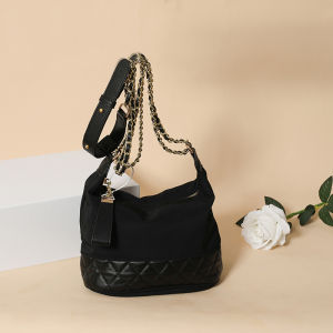 238299 Tas Selempang Wanita Sling Bag Fashions Kekinian  NO BOX