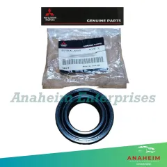 OEM QUALITY * Oil Seal Front Output Transfer Case For Mitsubishi