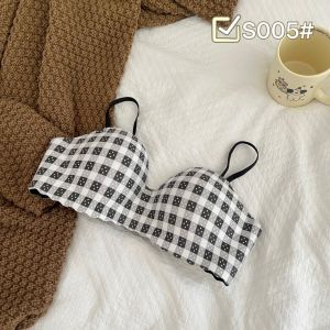 เสื้อใน แฟชั่นสำหรับผู้หญิง บาร์เซียร์ ชุดชั้นใน ลายตาราง สินค้าพร้อมส่งจากไทย DOT-1