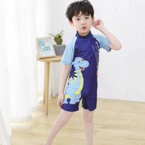 Baju Renang Anak Laki Laki One Piece Gambar Shark dan Dinosaur - Swimsuit For Kids High Quality Import - Baju Berenang Untuk Anak Cowok Model Celana Pendek Lengan Pendek Motif Baby Sharks dan Dinosaurus / Olahraga Swimming Beach