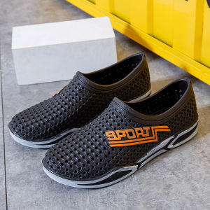 LHFriday Best seller  รองเทาเเฟชั่น ตัดด้วยฟอนต์ภาษาอังกฤษสุดเท่ห์ พื้นนิ่ม ใส่สบาย สามารถเเมทช์ได้กับทุกลุคราคาไม่เเรง  ไปลองกันเลยยทุกคนน