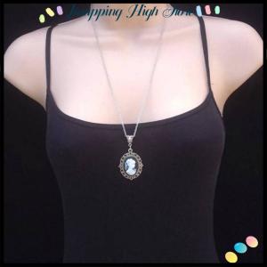 【Jumpping】 สร้อยคอจี้แบบโกธิคสำหรับผู้หญิงเครื่องประดับวินเทจสไตล์วิคตอเรียนแกะสลักสวยงาม