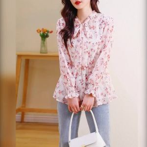 AMMIN เสื้อเชิ้ตผ้าชีฟองแขนยาวคอวีสไตล์ฝรั่งเศสสำหรับฤดูใบไม้ผลิ/ฤดูร้อนเสื้อ Sablon Bunga หวานๆ เป็นสารเก็บไว้ดีไซน์ - วินเทจแฟชั่นสไตล์เกาหลีเสื้อเสื้อแขนกว้างหรูหรา