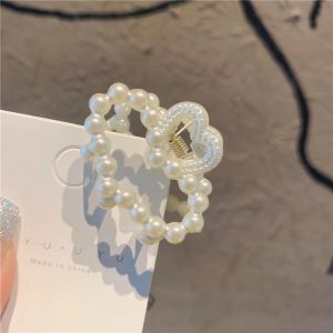 Small size Hair Claw Pearl Hair Claw Pearl Fashion Girl Hairpin Crab Retro Hair Clips Hair Accessories for Women Girls