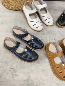[Free Shipping] Plus-size flat sandals new spring-summer womens lightweight Roman sandals hollow-out womens shoes closed-toe sports sandals