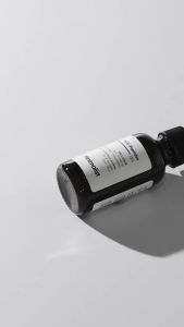 Minimalist Multi Peptide + Hyaluronic Acid Anti Aging Serum for Crows Feet Fine Lines Wrinkles Firmness Elasticity Matrixyl 3000 & -Placenta For Women & Men 1 Fl Oz / 30 ml
