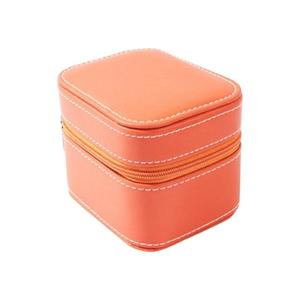 Compact Single Watch Travel Case For Watches And Smartwatches Up To 55mm With PU Leather And Microsuede Interiors