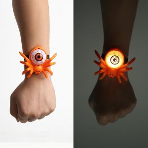 PYA94 Creative Spiders Glowing Lamp Luminous Burst Eyes Spiders Wristband Light Prank Toy Plastic Spider Eyeball LED Night Light Halloween Party