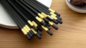 [Hộp 10 đôi] đũa ăn mạ vàng cao cấp phong cách Hàn Quốc chống trơnchống mốcbền đẹp