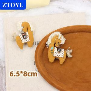 [COD]🔥🔥🔥ZTOYL Cute Fabric Pink Plaid Pony Cartoon Stuffed Embroidered Animal Brooch Accessor For Clothing Accessories