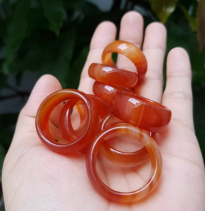 🍁[ NHẪN ĐẸP ] Nhẫn đá mã não đỏ tự nhiênvân sáng bóng