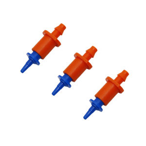 20 Pcs Watering Irrigation Garden Greenhouse 360 degree Automatic Refraction Nozzle Plastic Sprinkler Connect 4/7mm Hose 360 Degree Automatic Garden Greenhouse Irrigation Micro Sprinkler Watering Refraction Nozzle for 1/4 Inch Hose