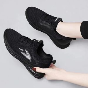Free Shipping New Autumn Collection: Fashionable And Casual WomenS Shoes Featuring A Soft Sole Breathable Knit Design Comfortable For Everyday Wear And Versatile Enough For Work Or As Mom Shoes