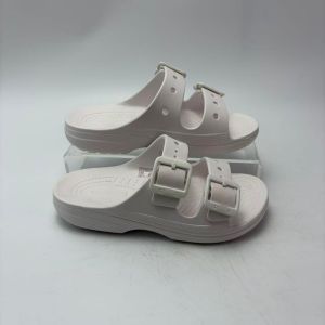 Crocs Dép sandal đế bằng hai quai Beiyazizai có lỗ dép đi biển cổ điển mới dành cho cặp đôi giày bệt nữ mùa hè.