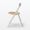 มูจิ เก้าอี้พับโครงเหล็กที่นั่งและพนักพิงไม้ - MUJI Steel Pipe Folding Chair Wooden Seat (W45 x D50 x H79cm). 
