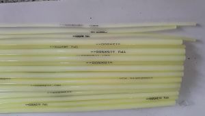 ความหนาแน่นสูงและความแข็ง 90A ยางโพลียูรีเทนแท่งกลม ปะเก็นทนทานต่อการสึกหรอ แท่งดูดซับแรงกระแทก เส้นผ่านศูนย์กลาง 4-20 มม.