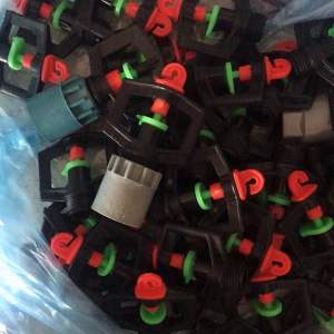 Béc Phun Mưa Béc quay 360* dùng làm mát mái tôn nhà xưởng phun tưới cây nông nghiệp