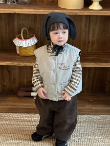 Korean-style childrens clothing 2025 Autumn and winter baby vest Korean style childrens clothing boys striped thickened set