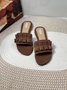 RD707 [𝓐𝓱𝓯𝓮𝓲.𝓢𝓱𝓸𝓹] • New Lyka Twisted Crumpled Gamosa Flat Sandals