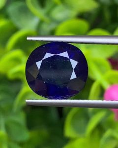ไพลิน (Blue Sapphire) 5.44 กะรัต (Cts.) พลอยแท้ อัญมณีมงคลประจําวันเกิด เครื่องประดับพลอย