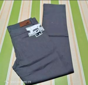 Celana Chino pria Abu-abu / Celana Panjang Chino / Celana Panjang Cino Cotton Strecht / Celana Panjang Cinos / Celana Pria Cinos / Celana Cino Murah / Celana Cinos Panjang / Celana Skinny / Celana Murah