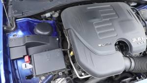 HH8 TESIN Car Engine Hood Coolant Lid Engine Wire Dustproof Engine Hood Lock Decoration Protection Cover For Dodge Charger 2011 Up 4Z3B1