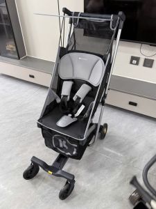 Xe đẩy du lịch gấp gọn cho bé Kinderkraft nằm ĐỨC đi máy bay siêu nhẹ tải trọng 50kg dễ dàng gấp gọn bằng 1 tay