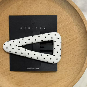 YADOU Chic Geometric Hair Clip with Plaid Pattern Fashionable Side Clip for Women Soft Fabric Design Korean Style Hair Accessory