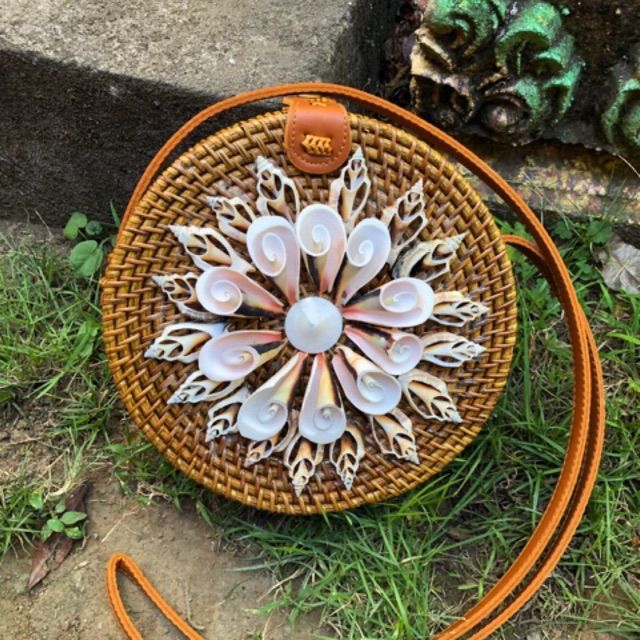 Round rattan bag singapore online